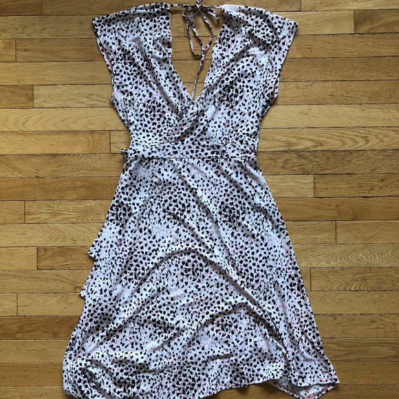 Brand New Bcbgmaxazria Women's Bcbg Painted Animal Print Wrap Dress - Picture 4 of 15